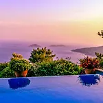 Infinity View